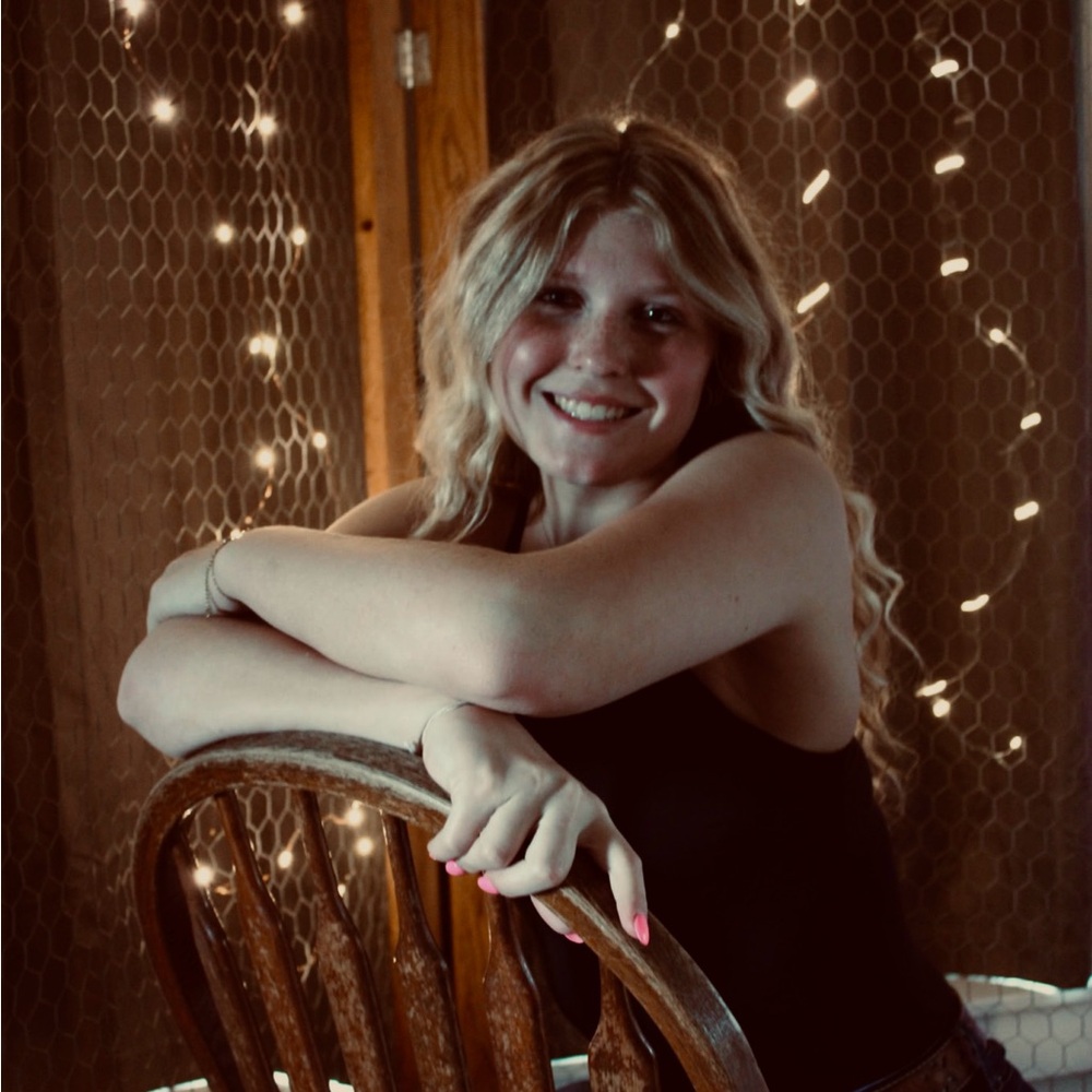 Meet your Posher, Kalee